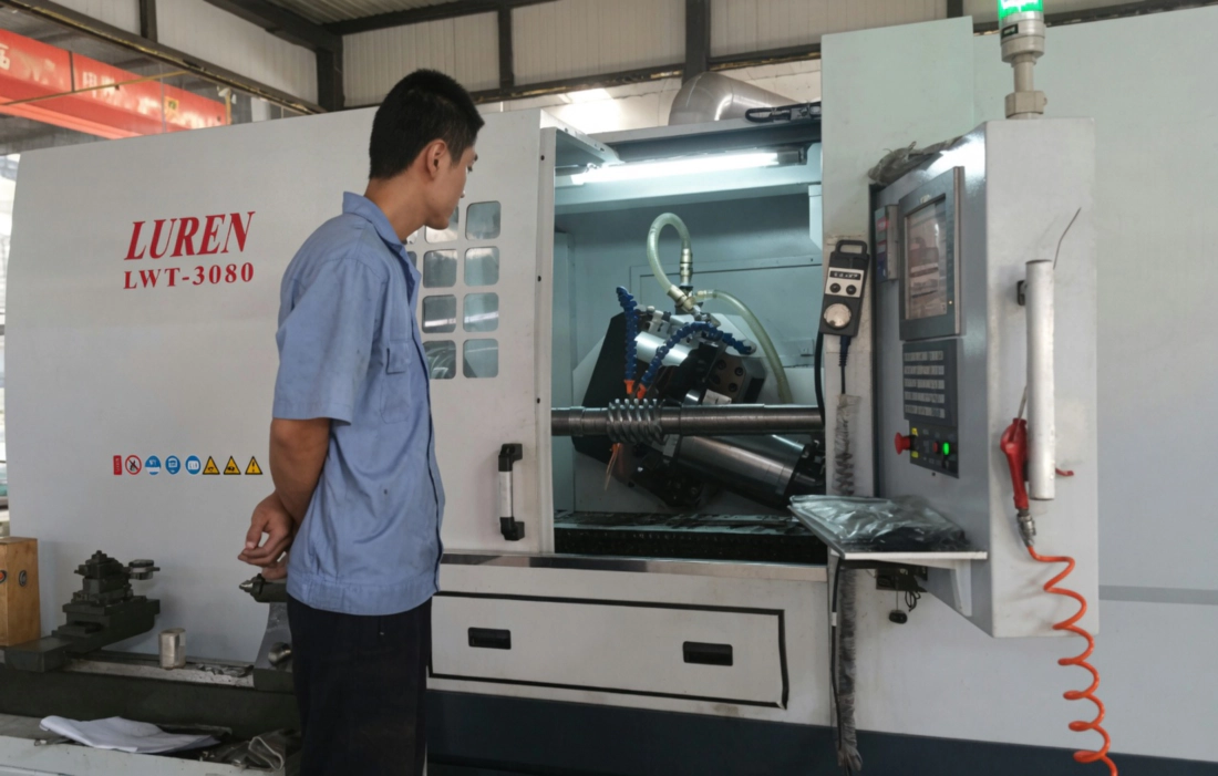 Automated welding station for conveyor and material handling equipment